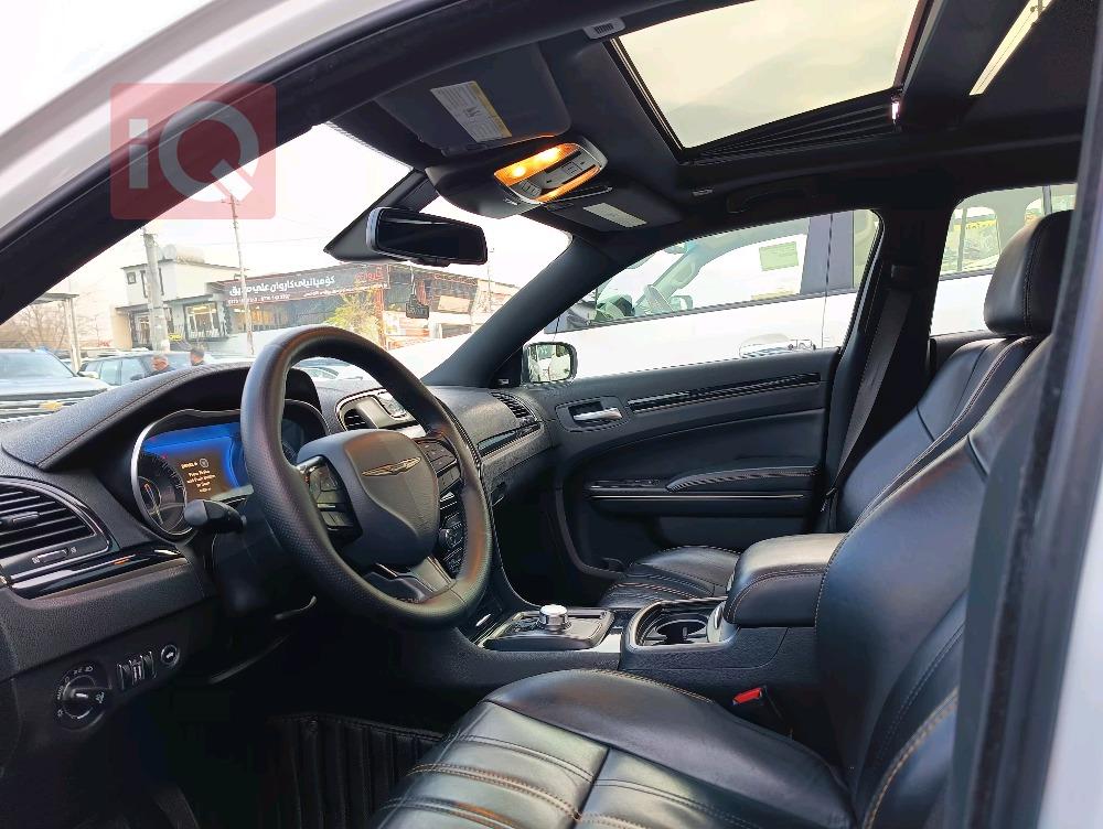 Chrysler 300